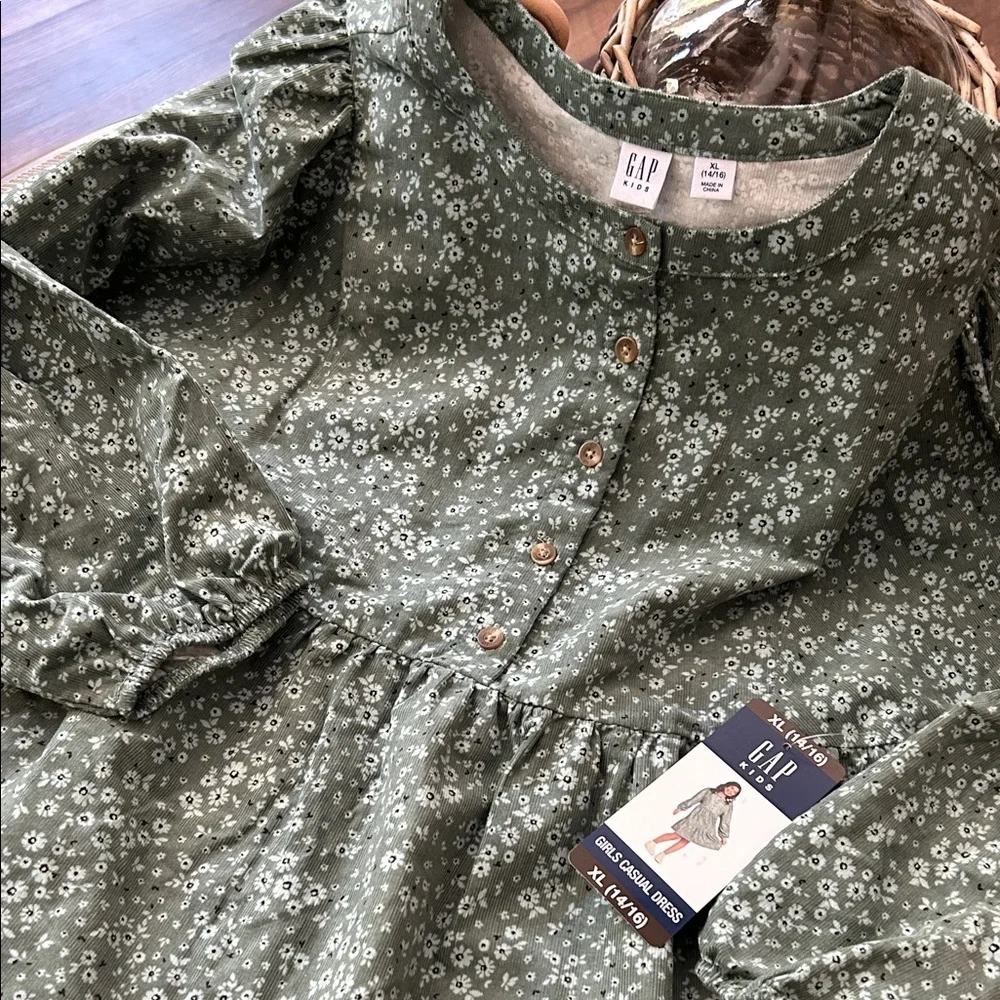 NWT! Gap Kids Girls XL Green & White Floral Long Sleeve Corduroy Dress